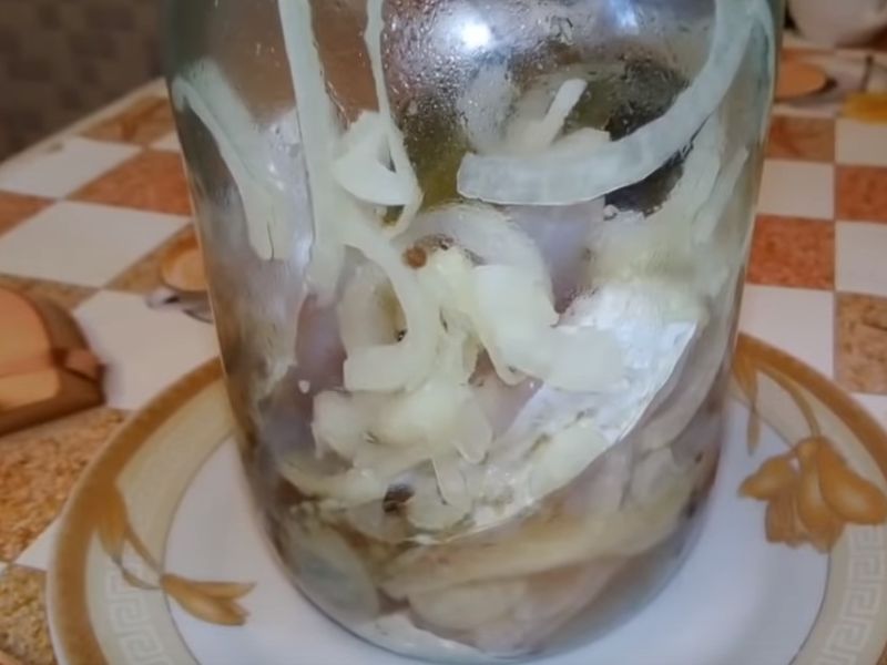 Селедка слабосоленая в домашних условиях рецепт с фото пошагово